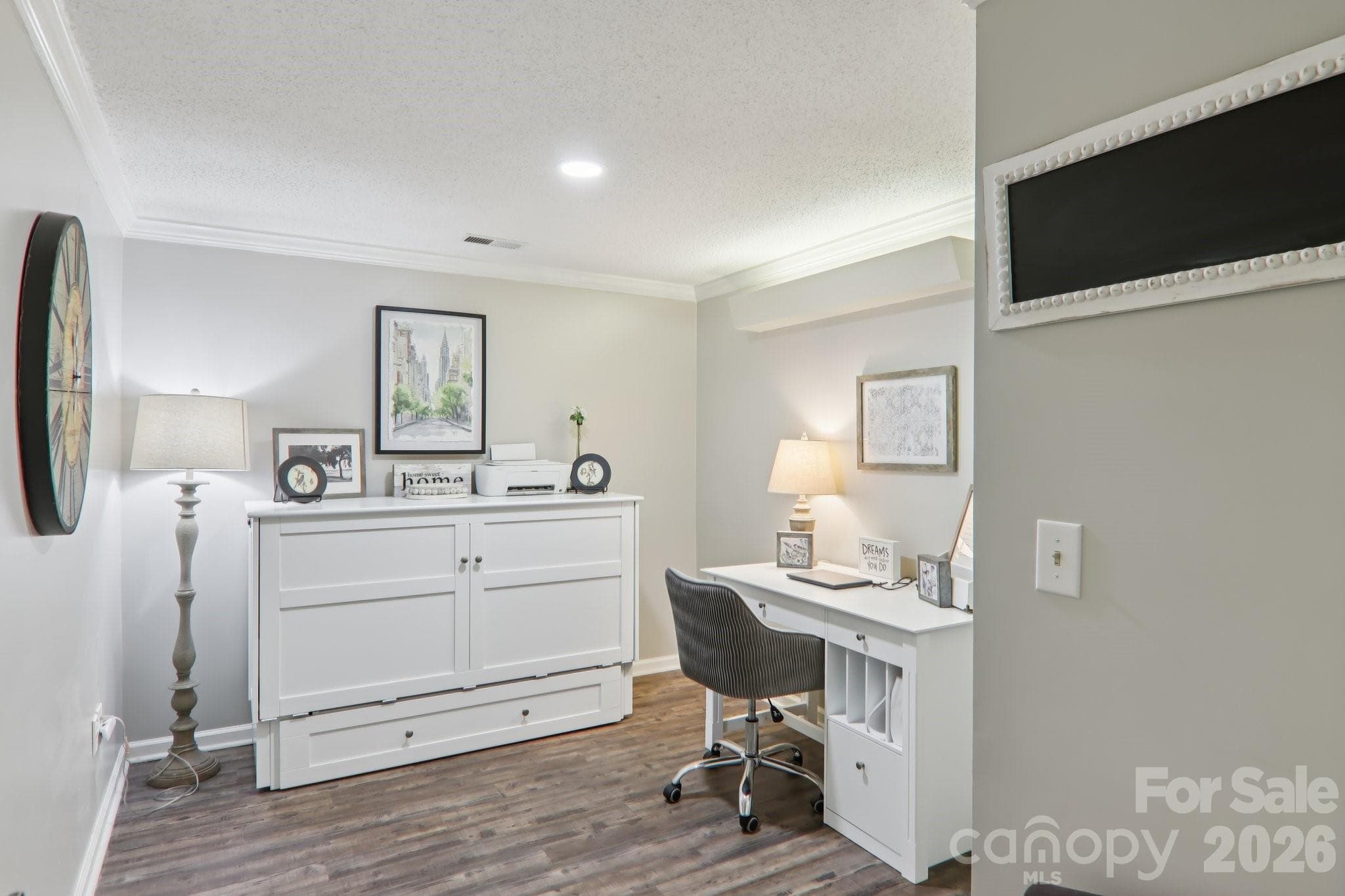Basement Bonus Room - Hendersonville