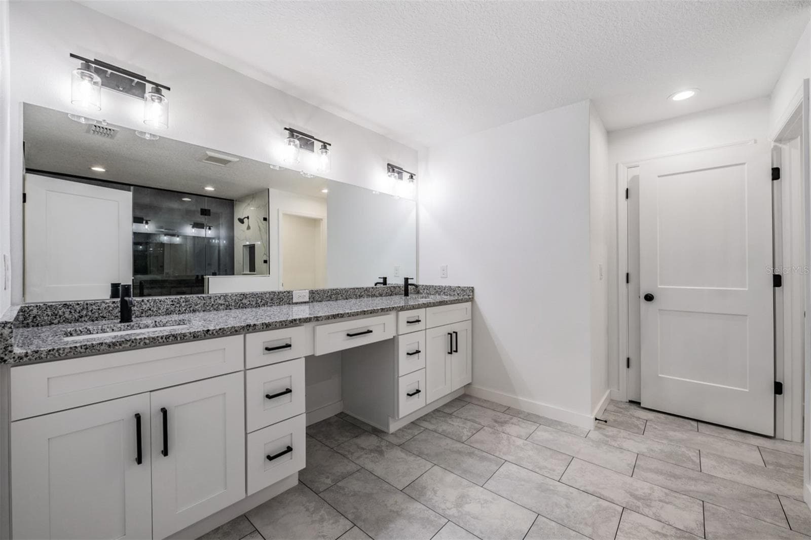 Single Family Residence at 38086 COUNTRYSIDE PL, DADE CITY, photo 23 of 39