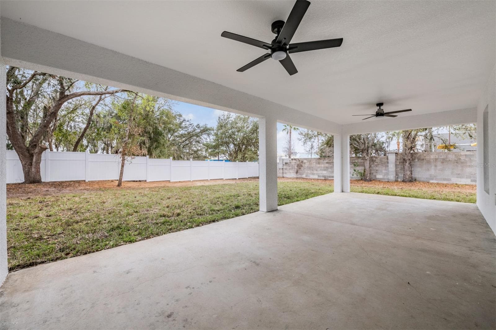 Single Family Residence at 38086 COUNTRYSIDE PL, DADE CITY, photo 35 of 39