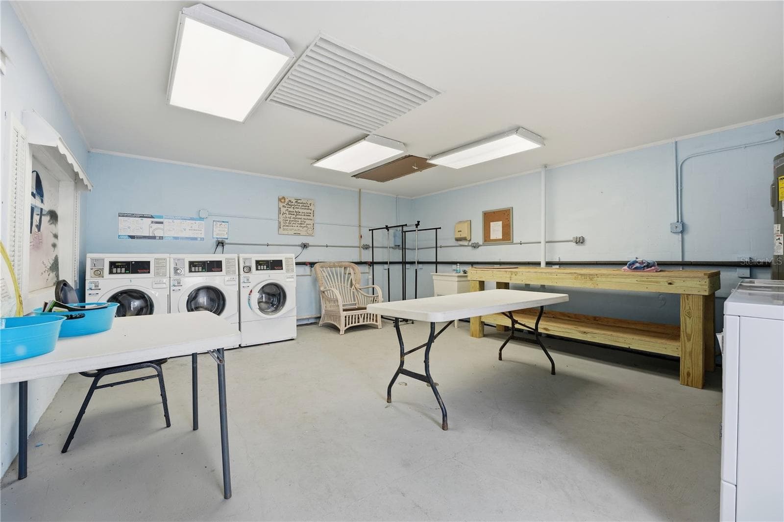 Common Laundry - 3710 GULF OF MEXICO DR #F2, LONGBOAT KEY