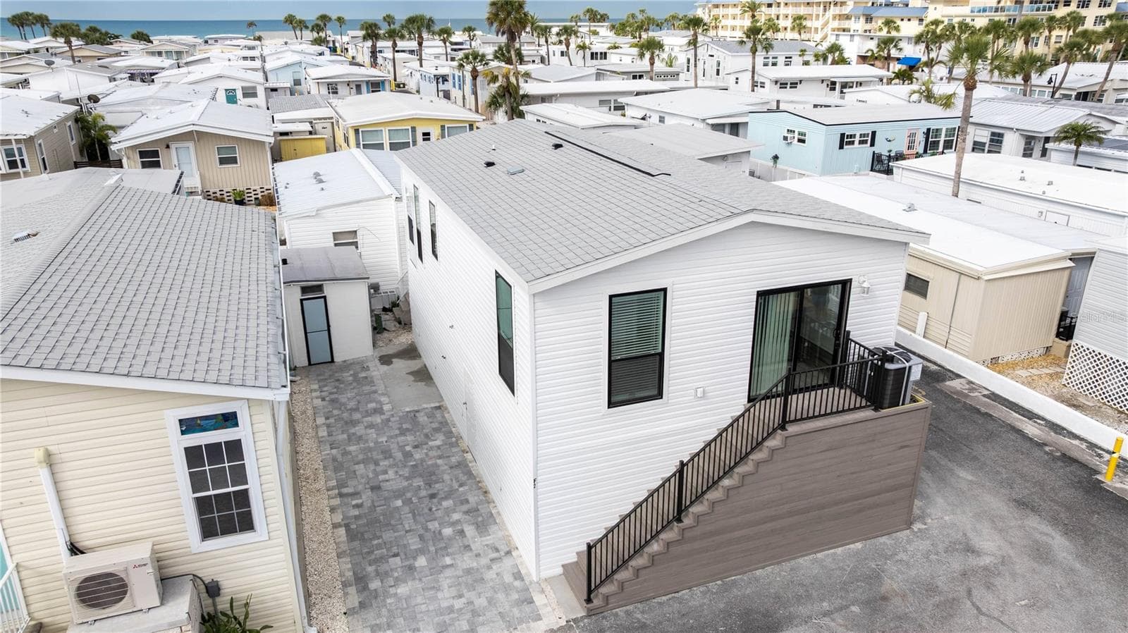 Manufactured Home at 3710 GULF OF MEXICO DR #F2, LONGBOAT KEY, photo 43 of 55