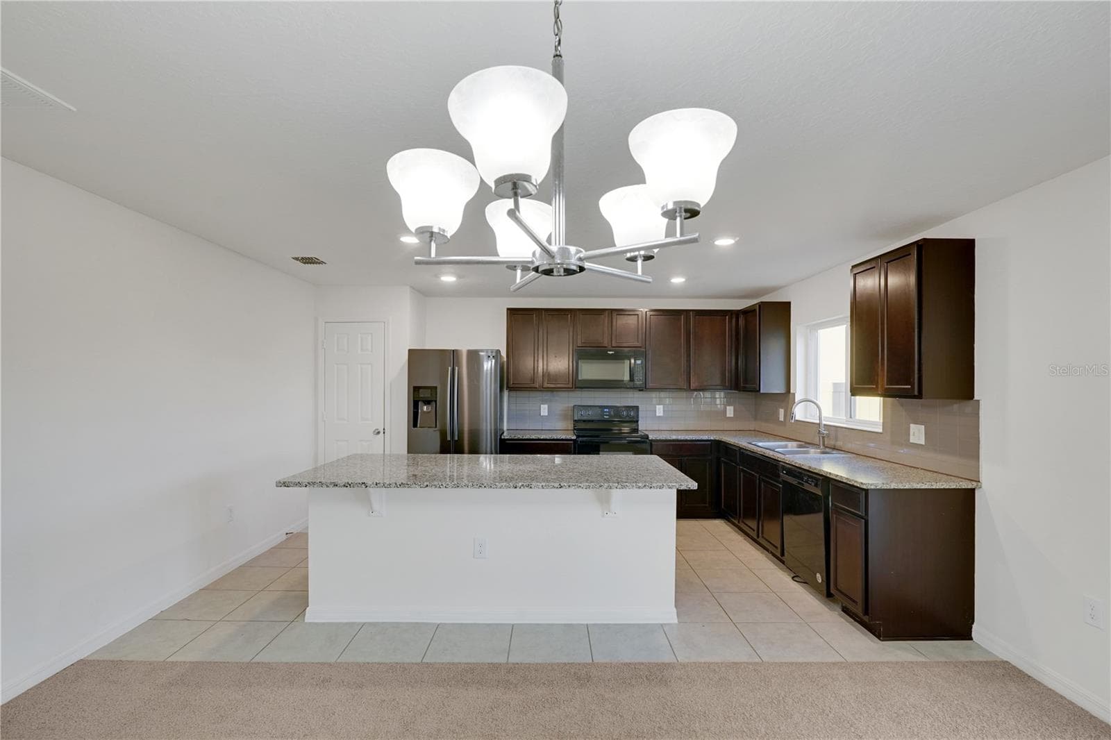 Single Family Residence at 13916 RUSHING CREEK RUN, ORLANDO, photo 10 of 31
