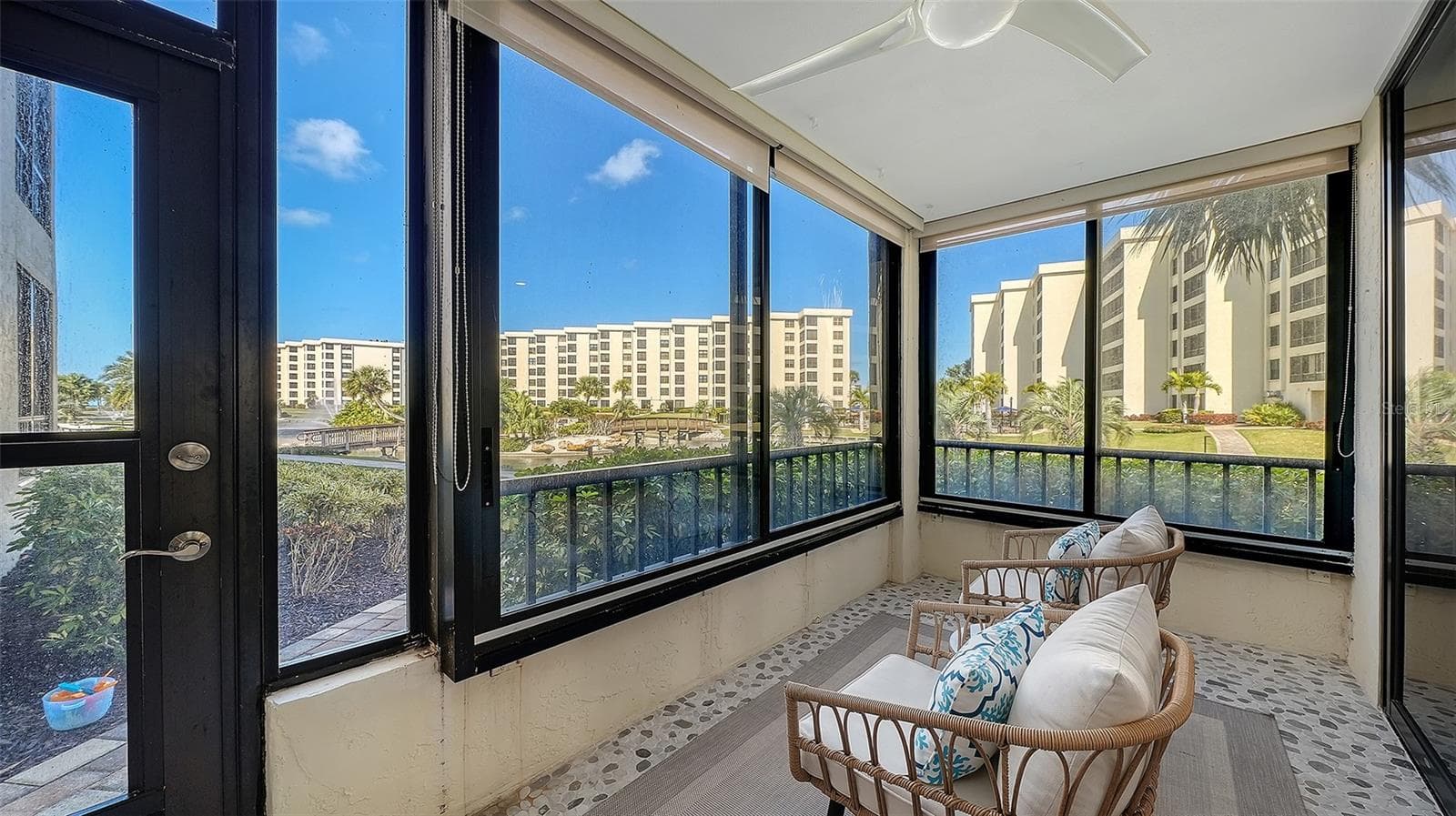 Condominium at 5780 MIDNIGHT PASS RD #110, SARASOTA, photo 15 of 85