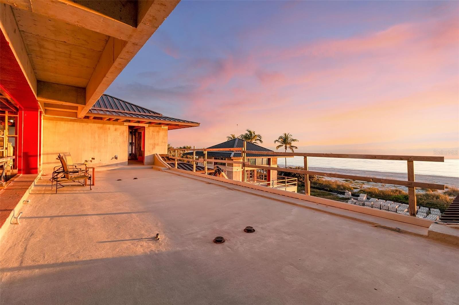 Second Story Patio - 5965 GULF OF MEXICO DR, LONGBOAT KEY