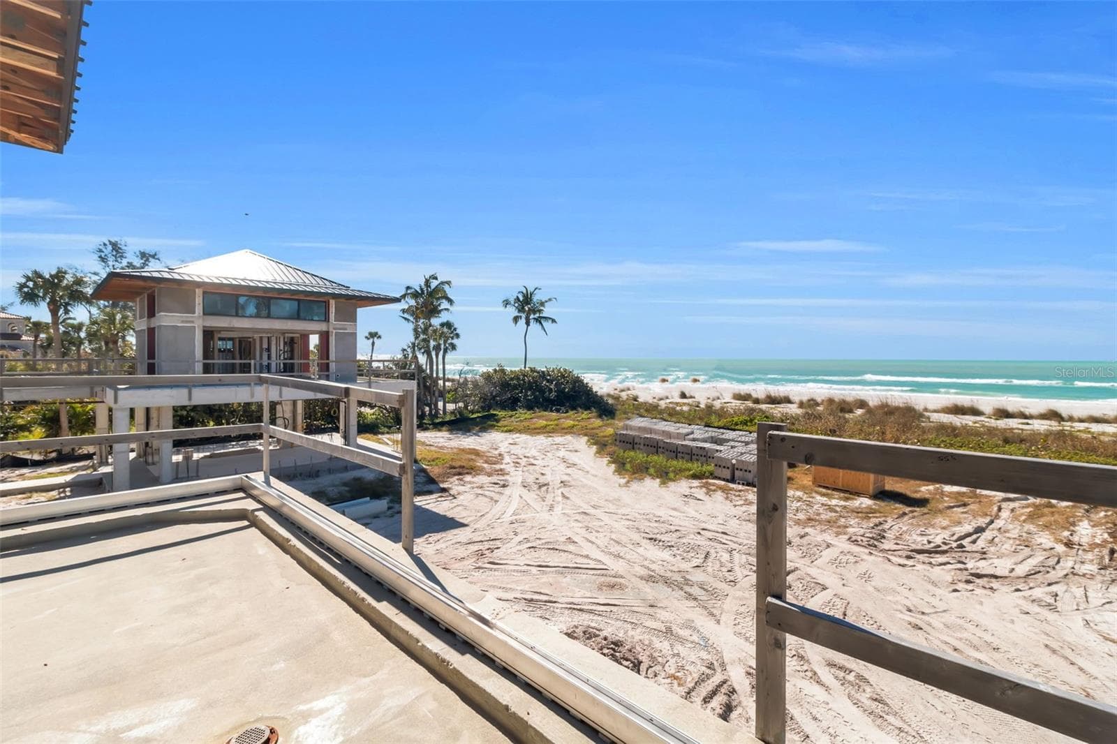 Pool House - 5965 GULF OF MEXICO DR, LONGBOAT KEY
