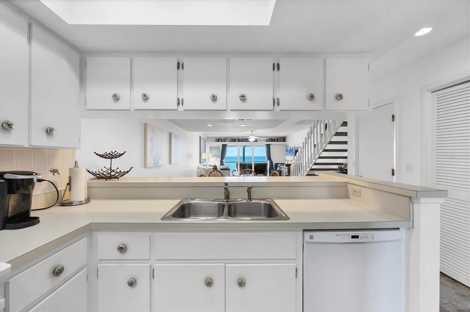 Half Duplex at 301 S GULF BLVD #10, PLACIDA, photo 14 of 45