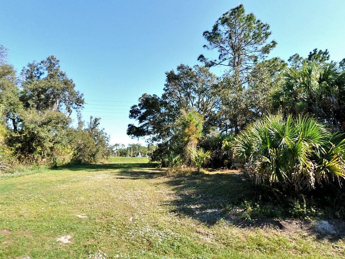 Lot 24 LARAMIE CIR