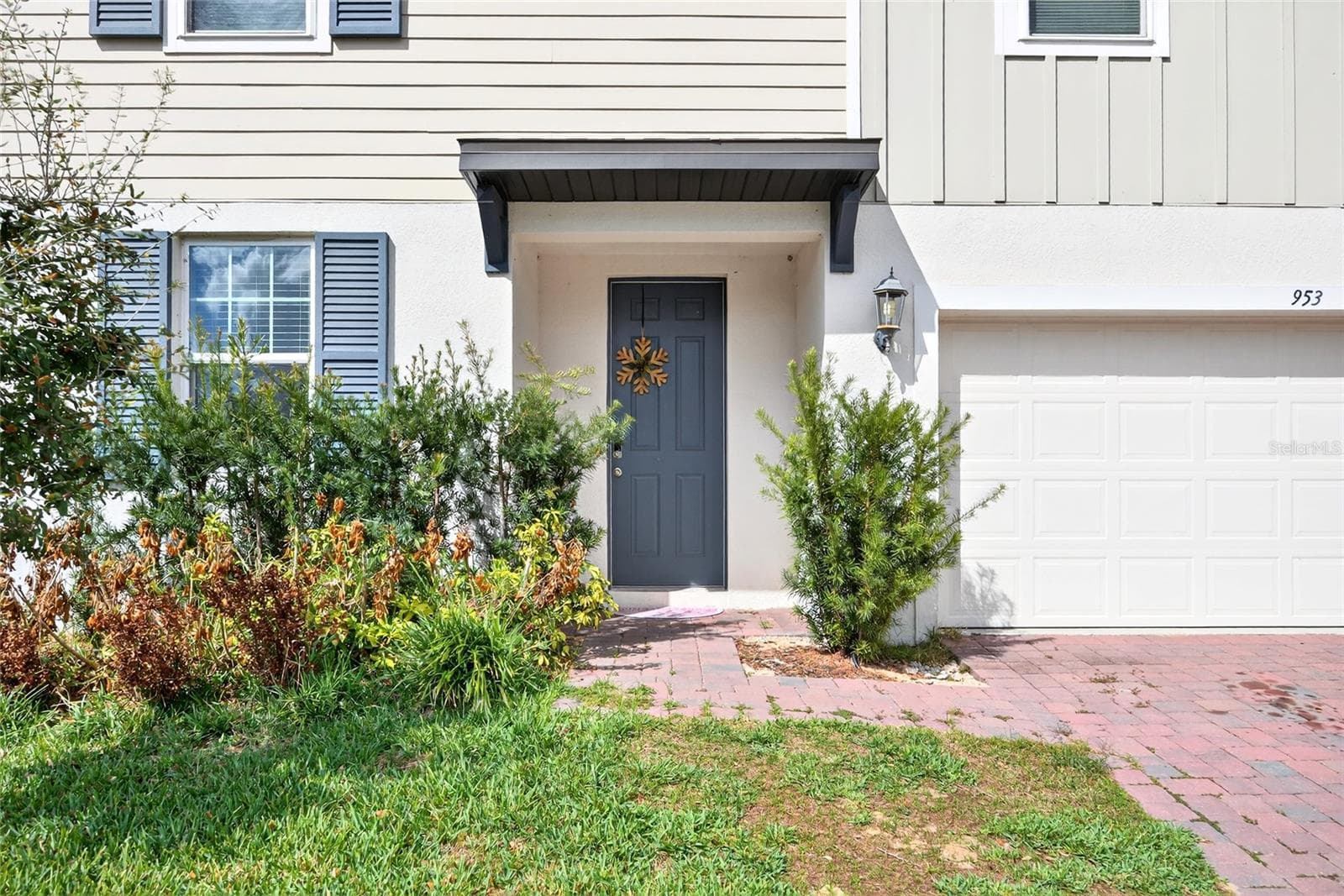 Front - 953 CAMBRIDGE DR, WINTER HAVEN