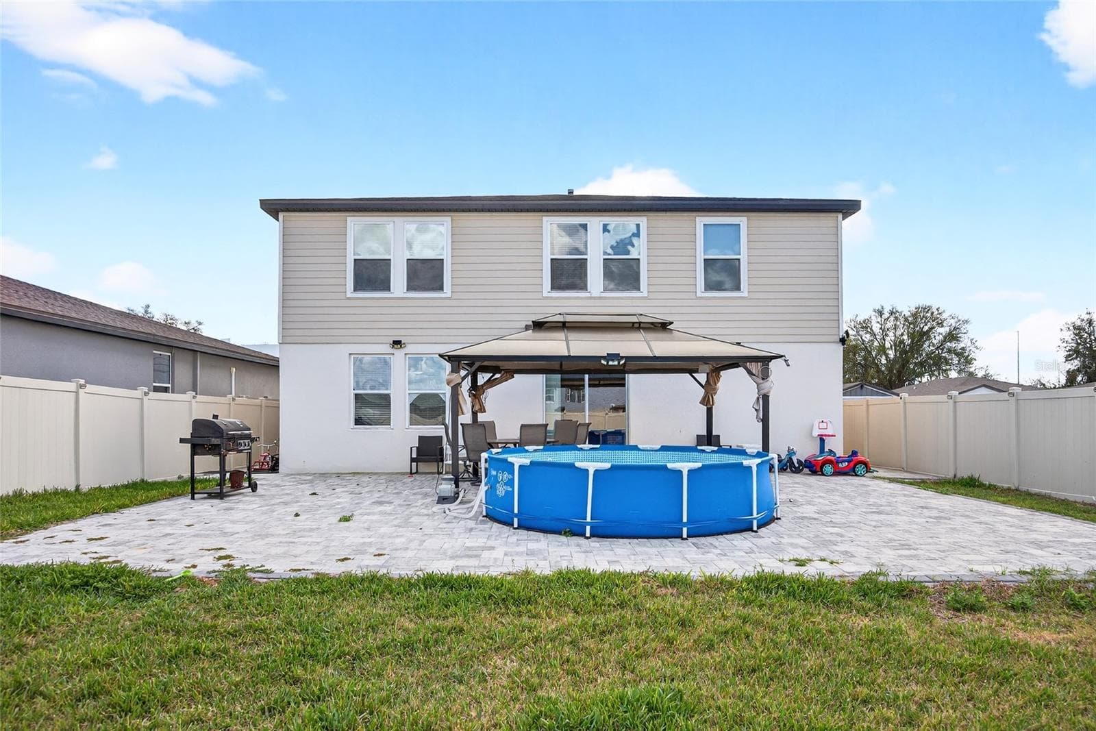 Huge Backyard - 953 CAMBRIDGE DR, WINTER HAVEN
