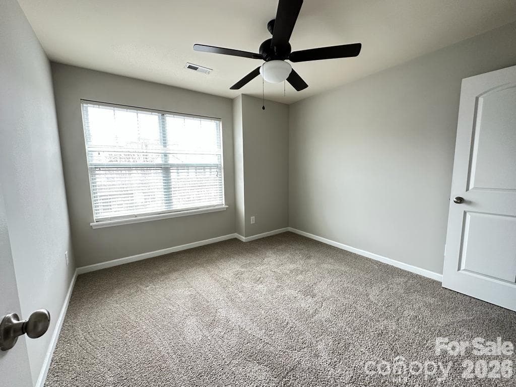 Room 2 - 10383 Bunclody Drive, Charlotte