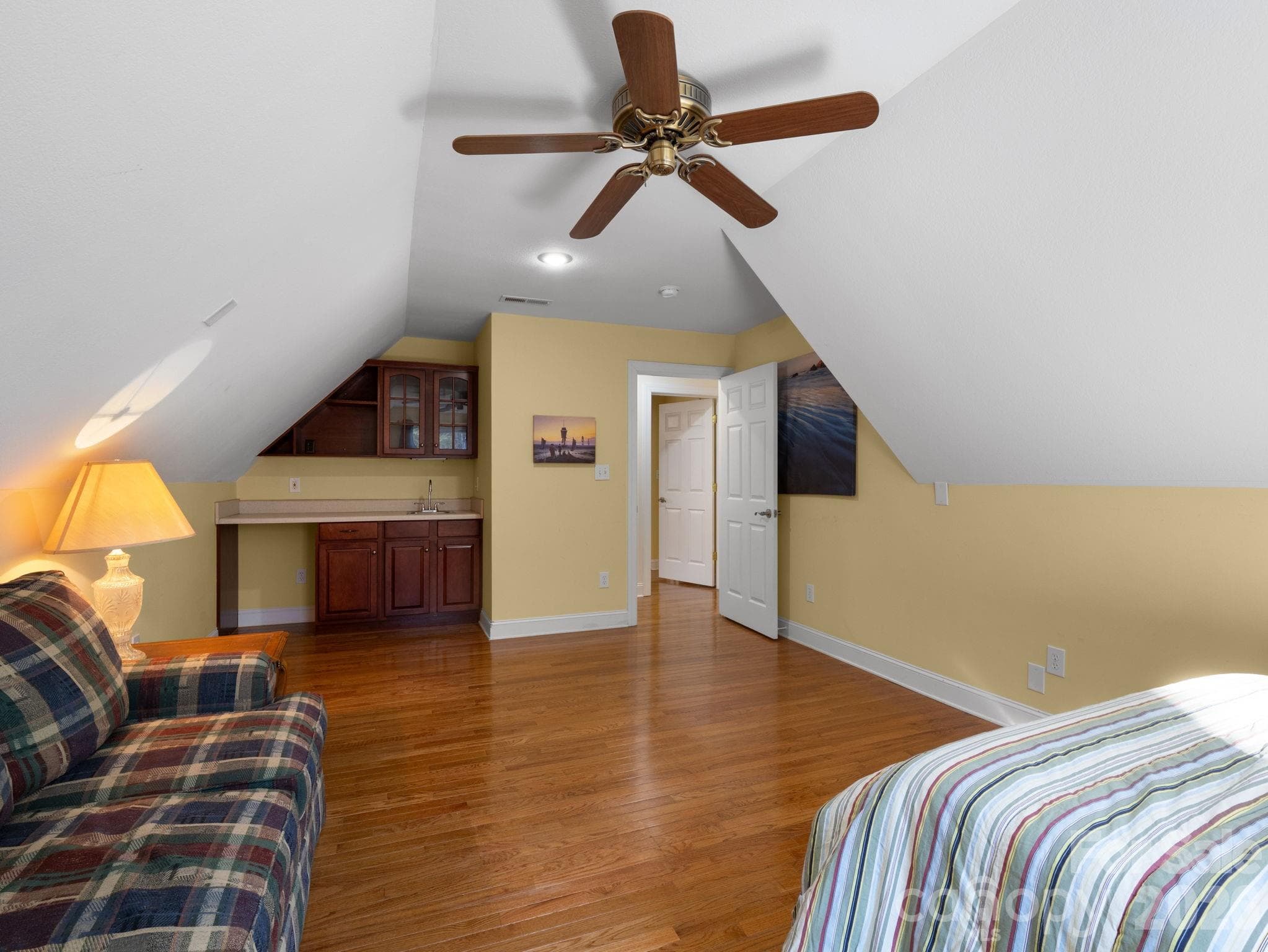 Complete with a built-in bar - 308 Bluebird Road, Lake Lure