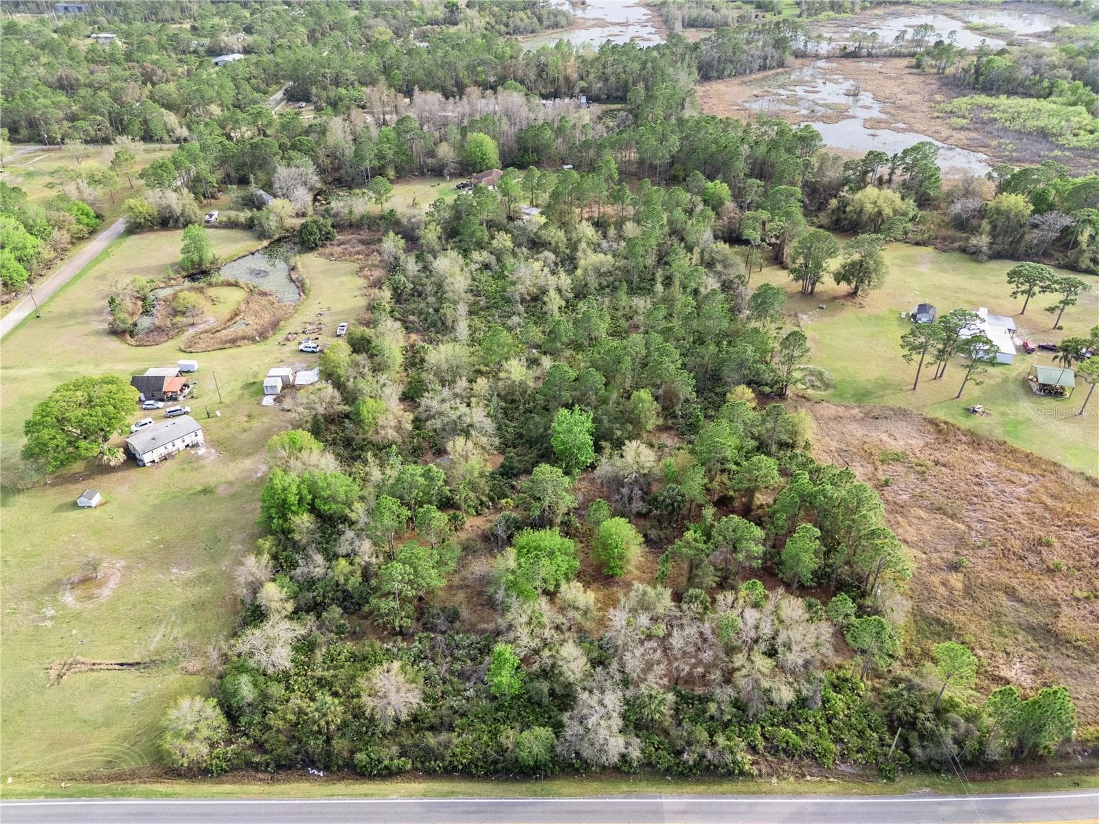 541 E OSCEOLA RD