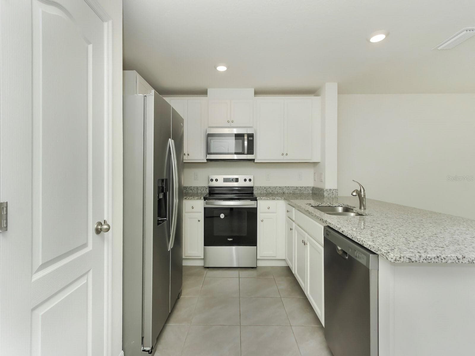 Townhouse at 2798 BRIE HAMMOCK BND, HARMONY, photo 7 of 32