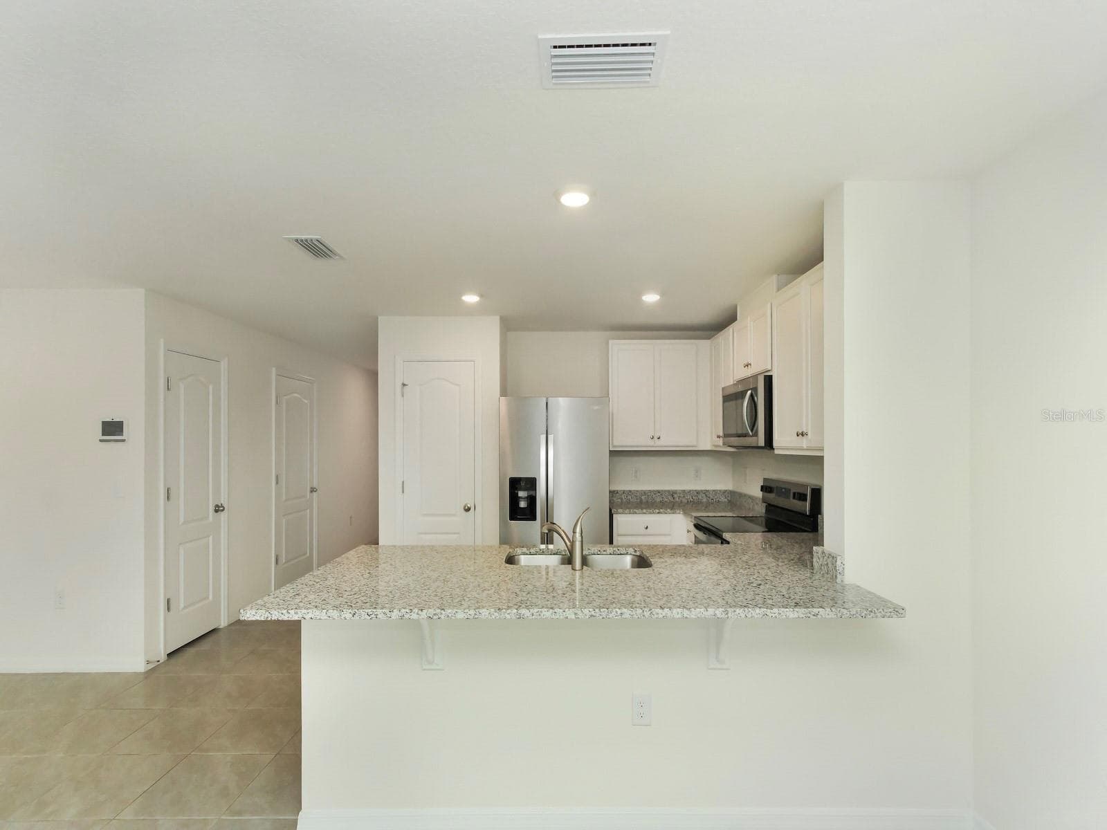 Townhouse at 2798 BRIE HAMMOCK BND, HARMONY, photo 8 of 32