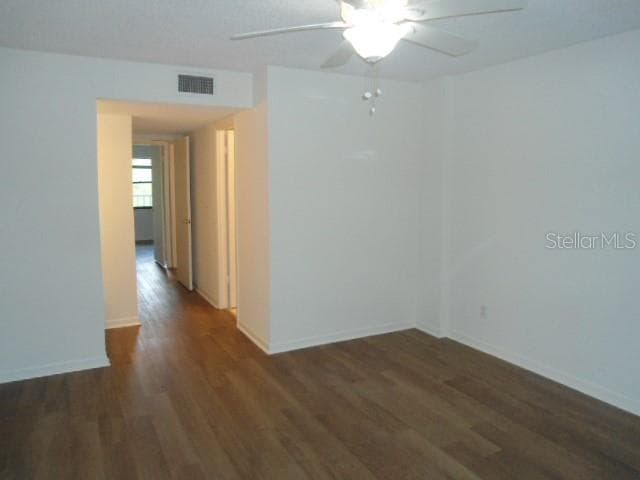 primary bedroom - 2800 COVE CAY DR #4D, CLEARWATER