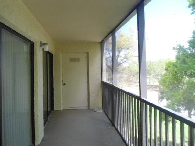 screened lanai - 2800 COVE CAY DR #4D, CLEARWATER