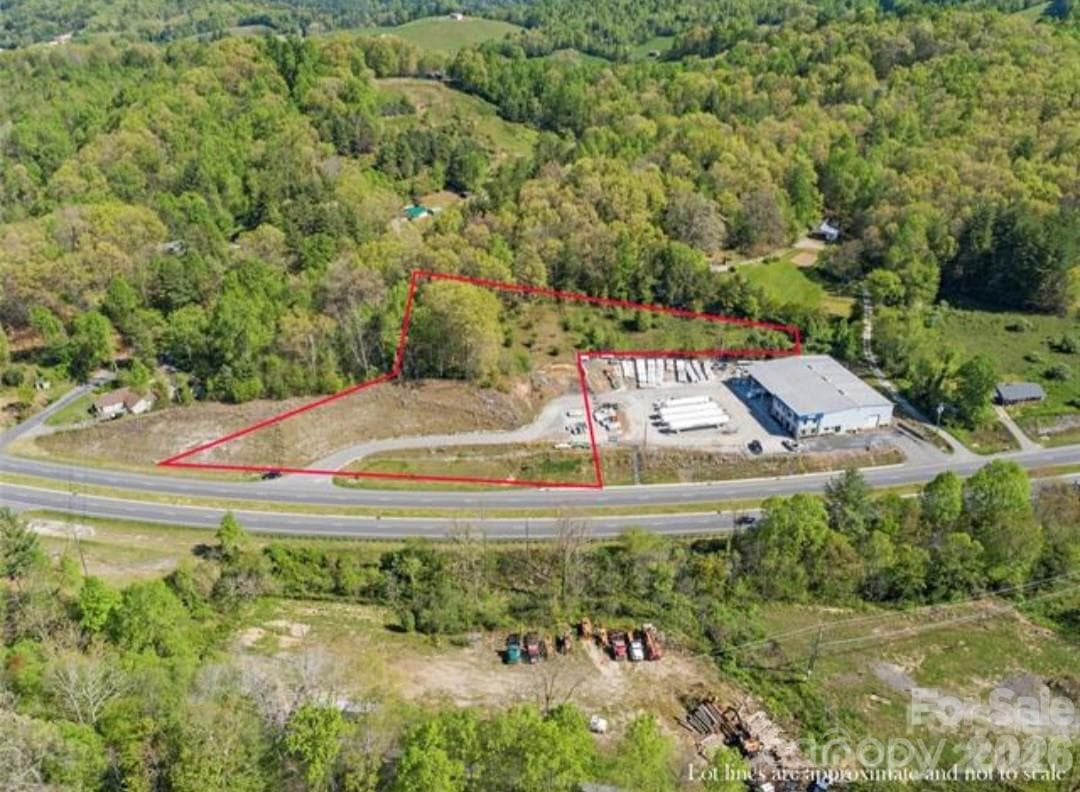 Acreage at Burnsville, photo 2 of 11