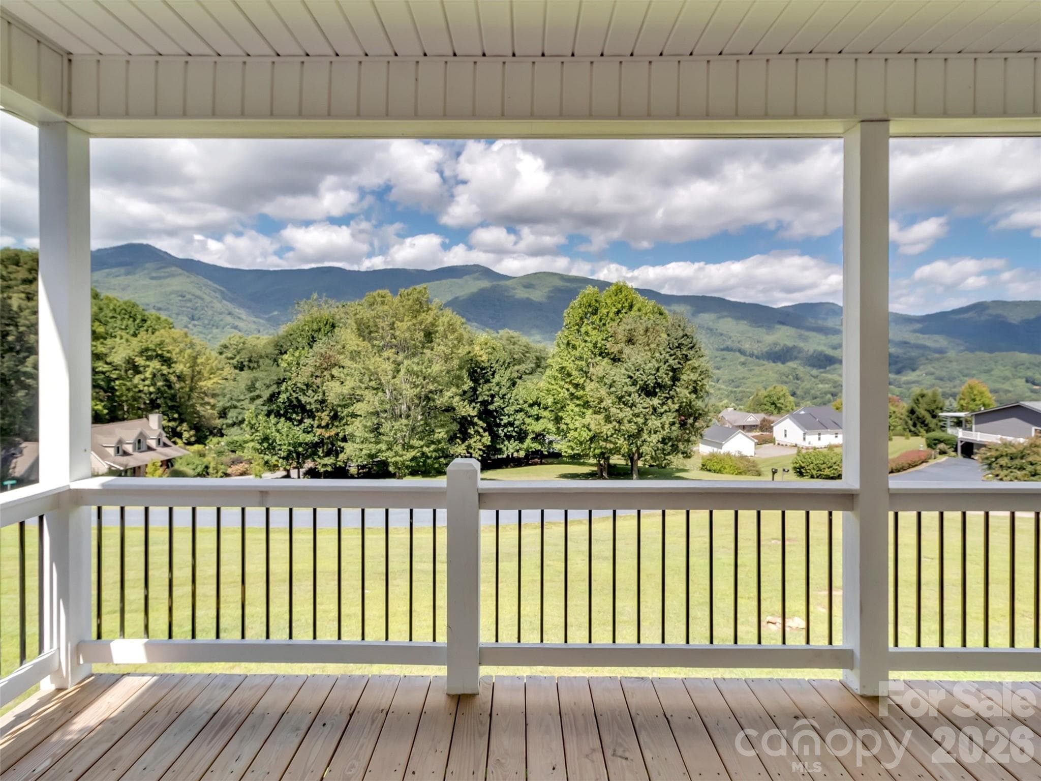summer deck photo - Waynesville