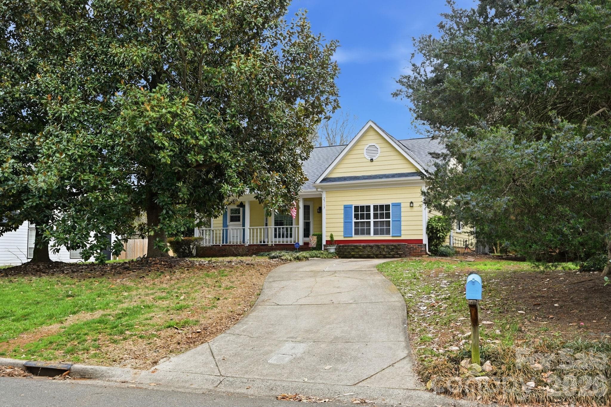 Single Family Residence at Charlotte, photo 2 of 36