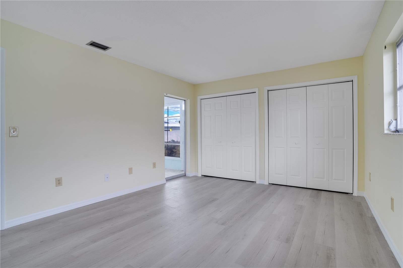 Condominium at 216 FAIR WINDS DR #216, NOKOMIS, photo 14 of 33