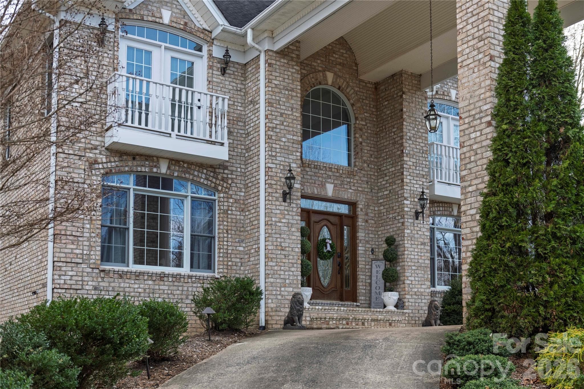 Single Family Residence at Lenoir, photo 4 of 48