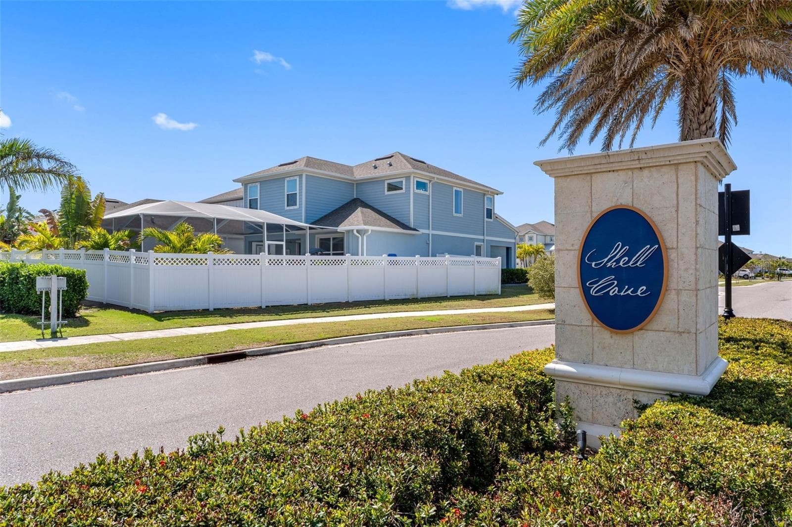 Single Family Residence at 325 SHORE CRAB WAY, APOLLO BEACH, photo 52 of 57