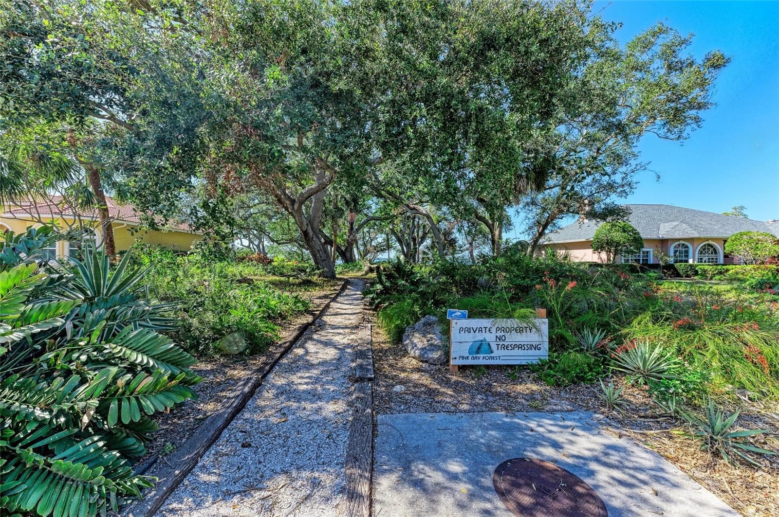 Villa at 7921 4TH AVE W, BRADENTON, photo 44 of 48