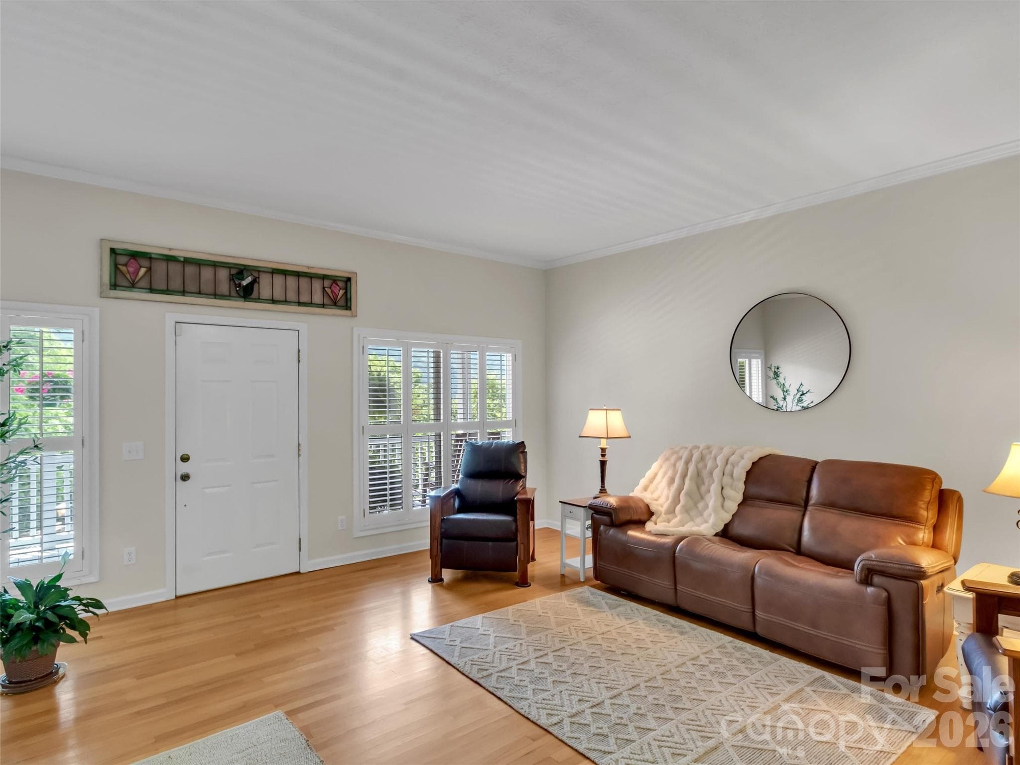 Great Room with 2 Sitting Areas - 28 Mountain Breeze Drive, Maggie Valley