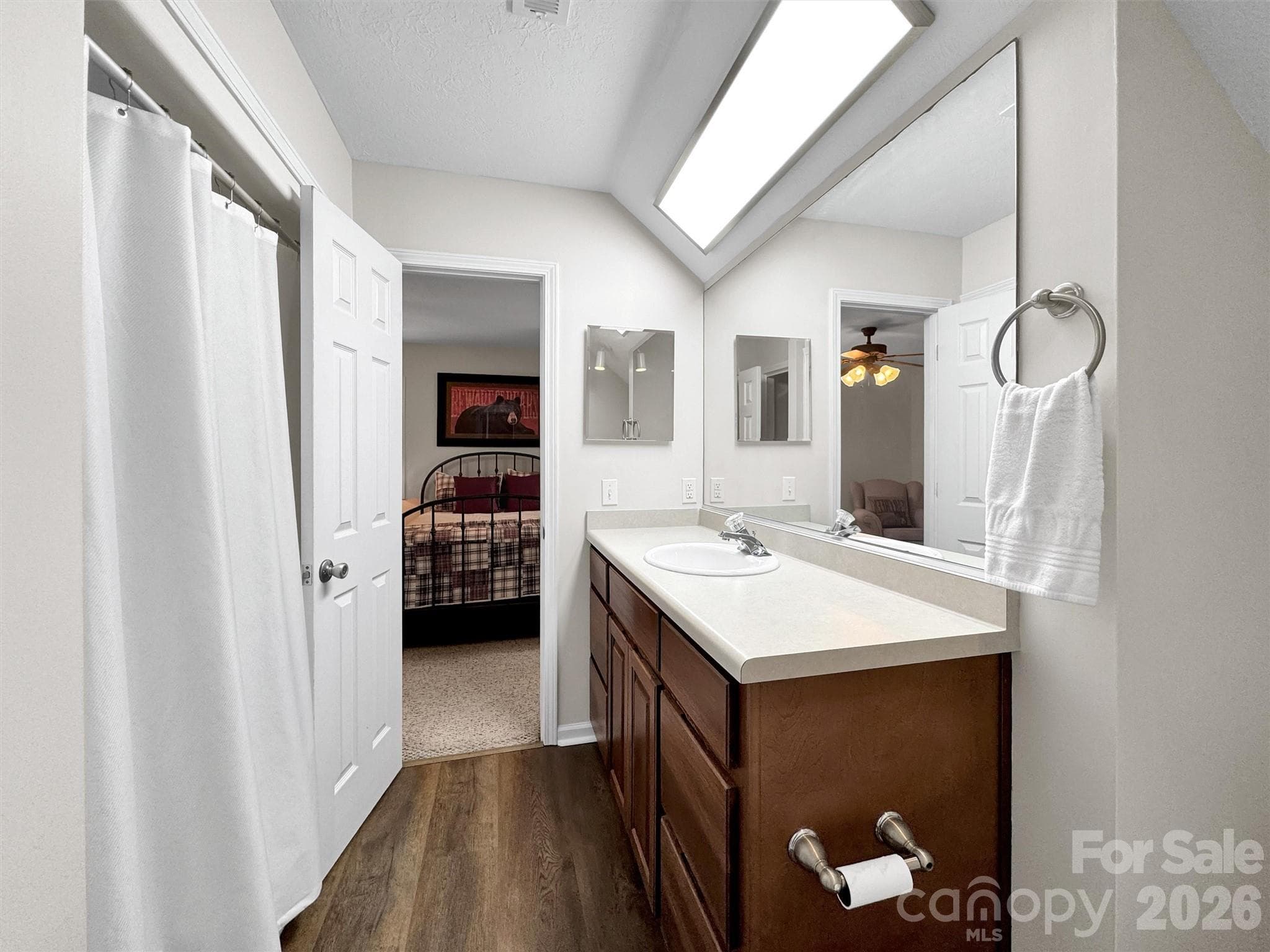 Full Bath - 28 Mountain Breeze Drive, Maggie Valley