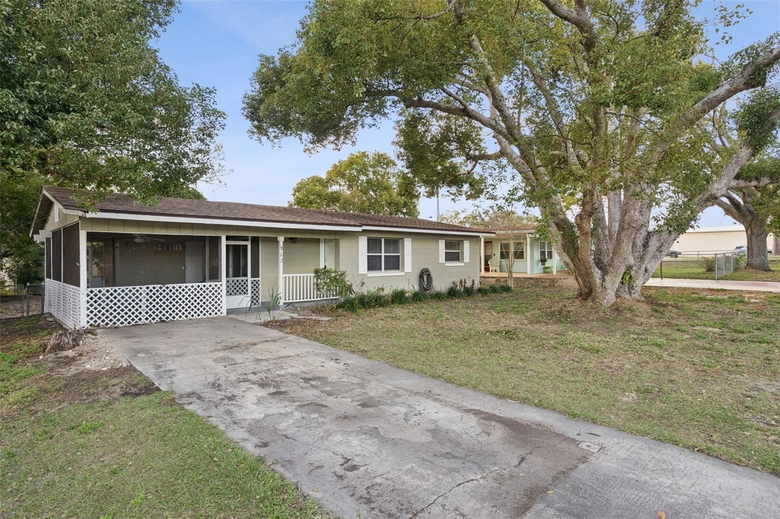 Single Family Residence at 902 S GALENA AVE, MINNEOLA, photo 4 of 20