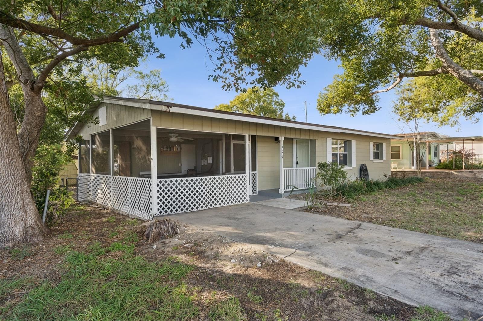 Single Family Residence at 902 S GALENA AVE, MINNEOLA, photo 5 of 20