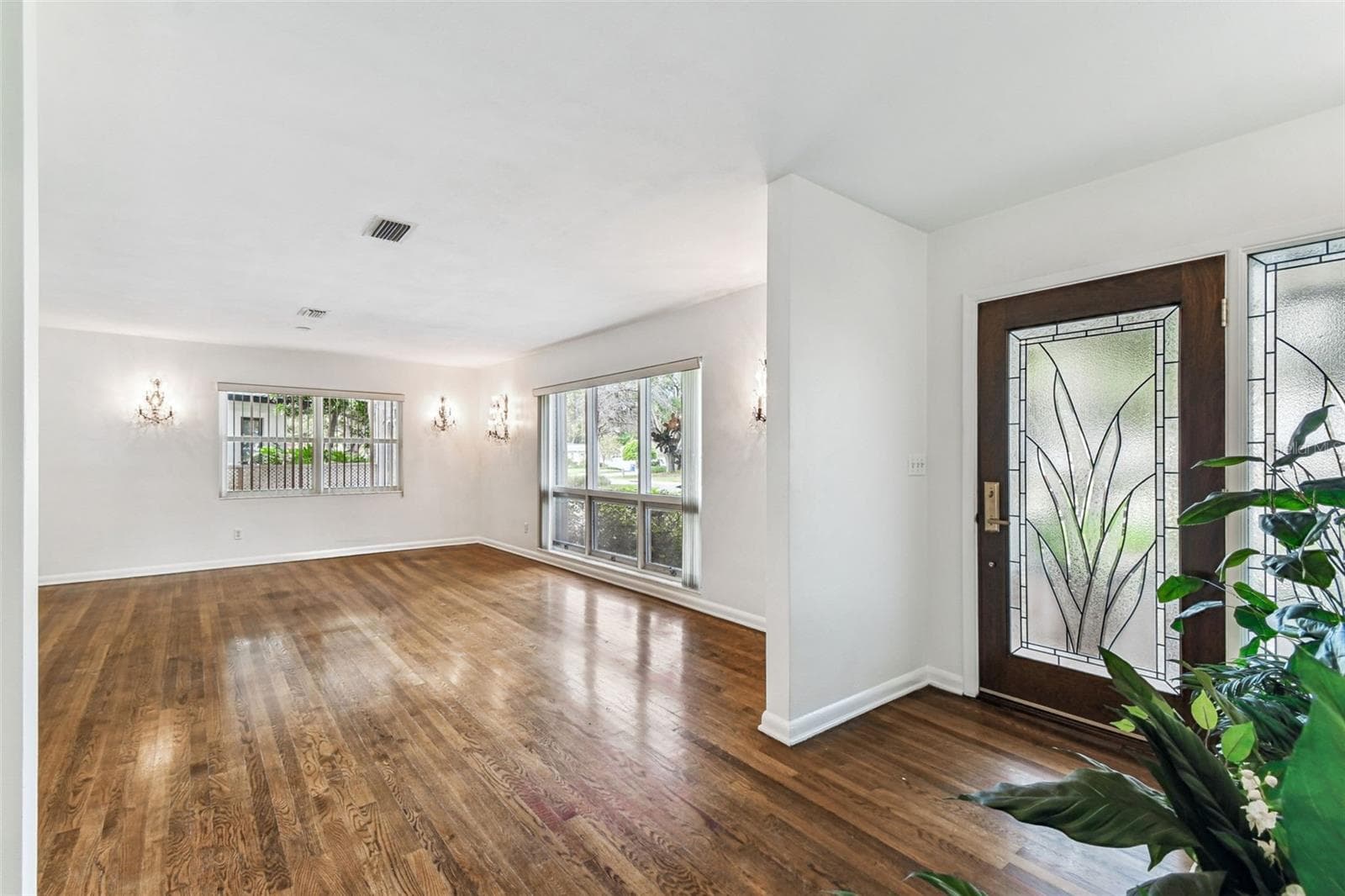 Single Family Residence at 4508 HENDERSON BLVD, TAMPA, photo 5 of 16