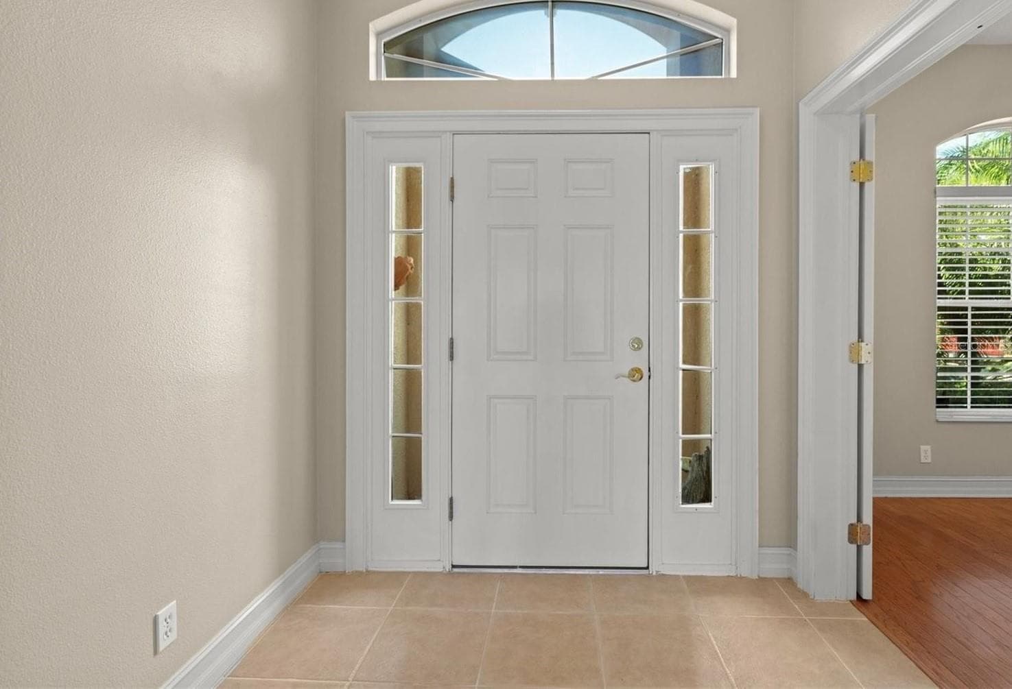 foyer entrance - 312 11TH AVE E, PALMETTO