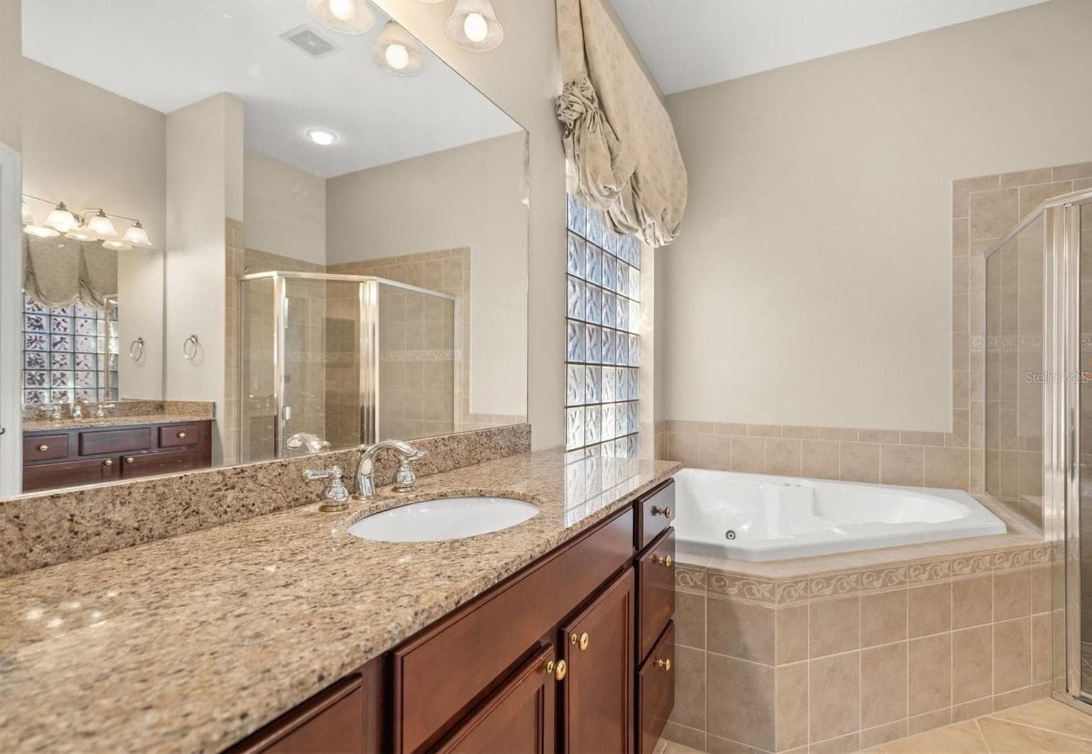 primary bath - 312 11TH AVE E, PALMETTO
