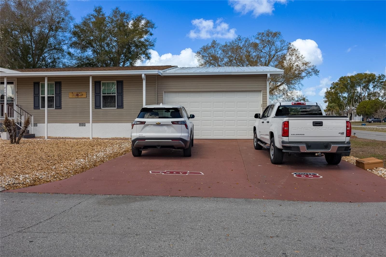 Manufactured Home at 8144 WEATHERFORD AVE, BROOKSVILLE, photo 3 of 69