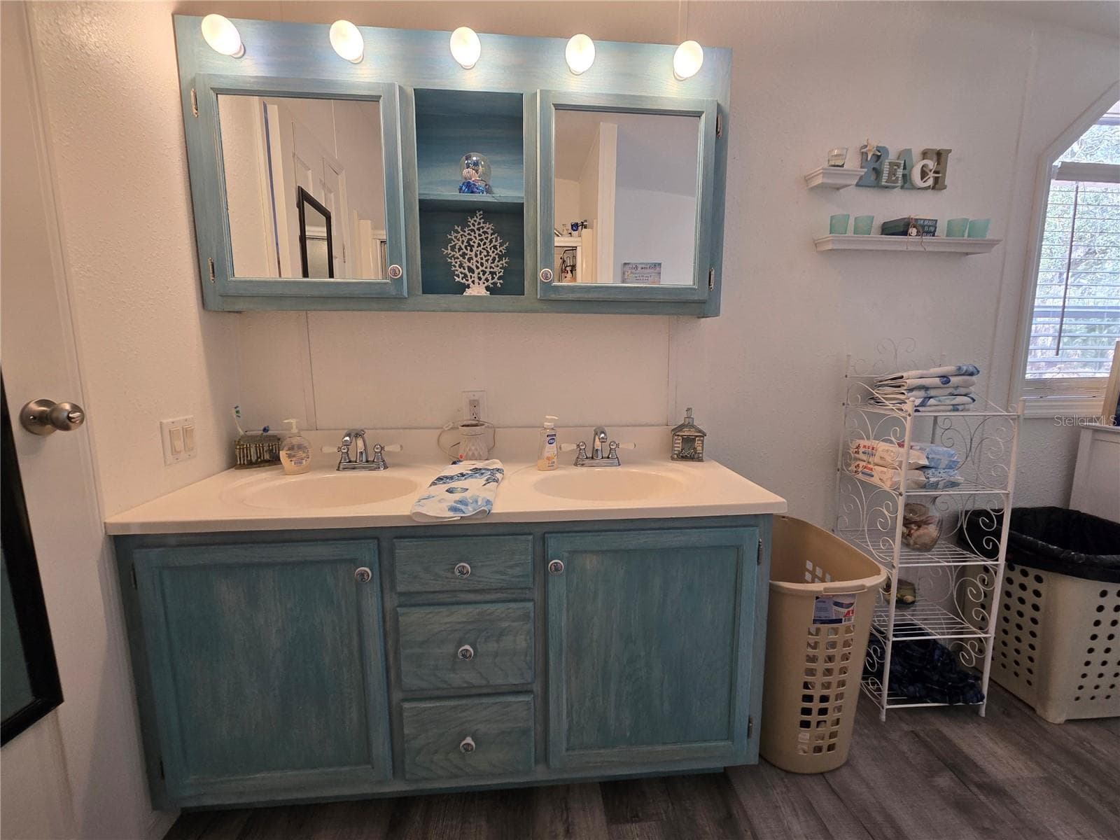 Manufactured Home at 5304 FAIRMONT RD, LAKE WALES, photo 64 of 92