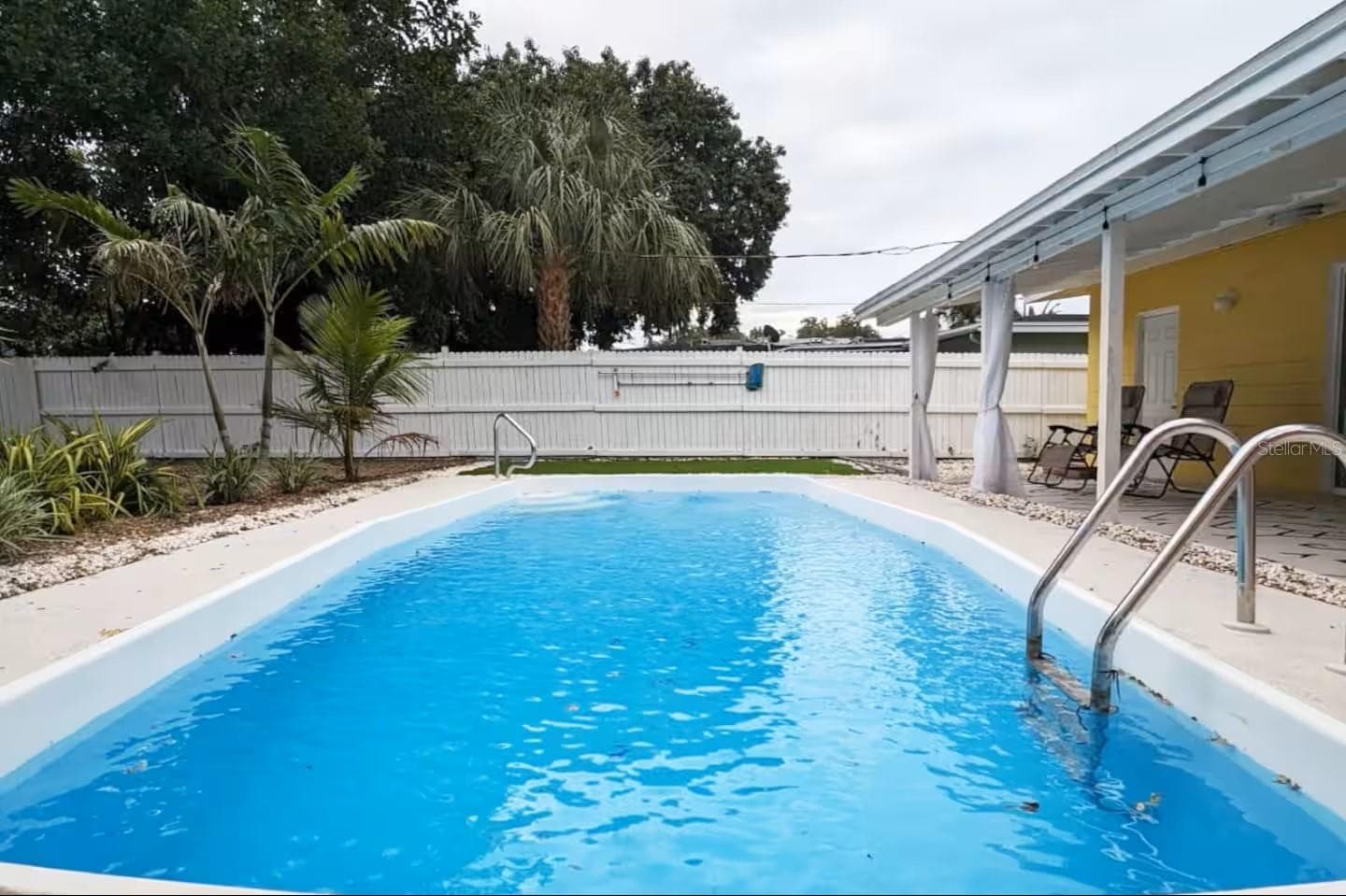 Single Family Residence at 8215 QUAIL RD, SEMINOLE, photo 21 of 25