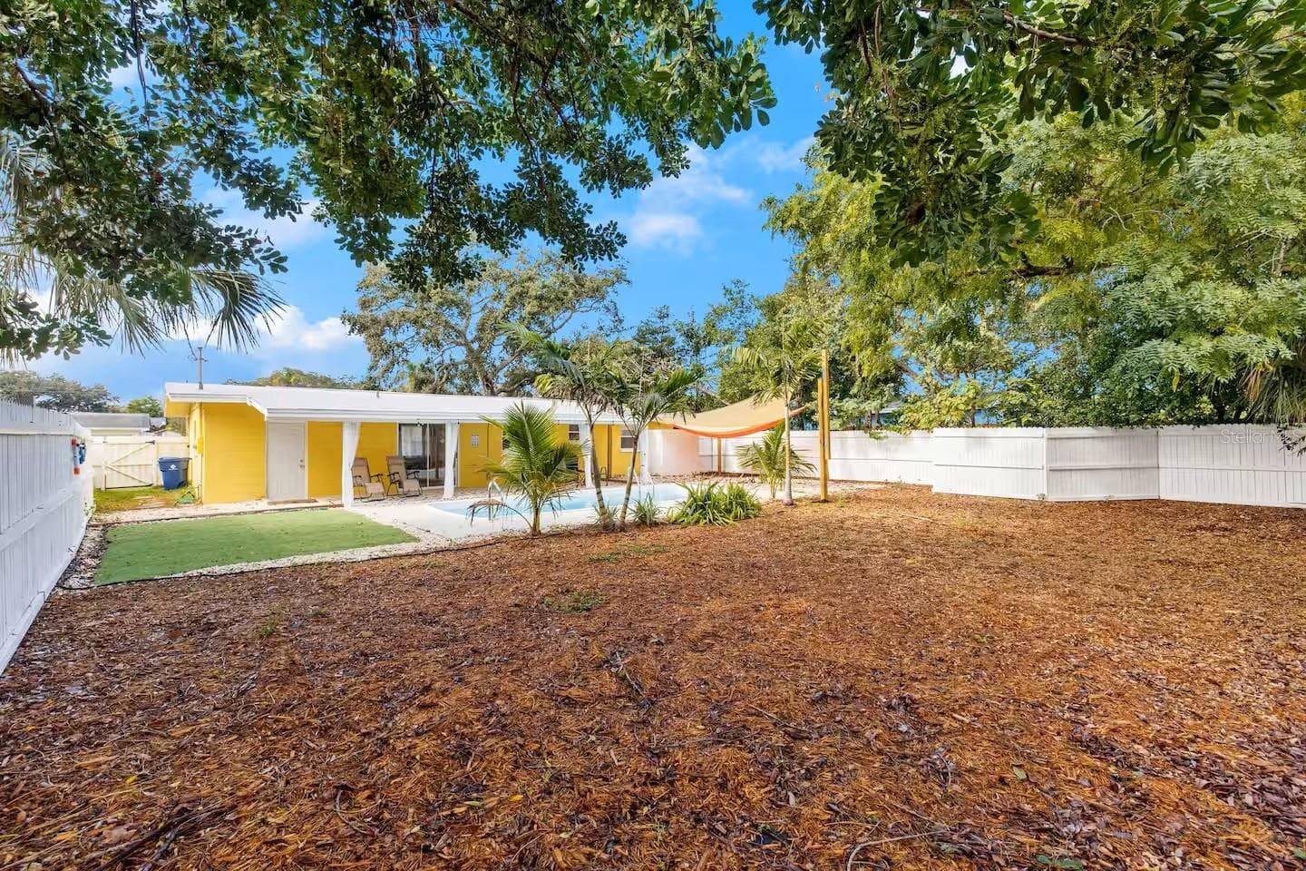 Single Family Residence at 8215 QUAIL RD, SEMINOLE, photo 23 of 25