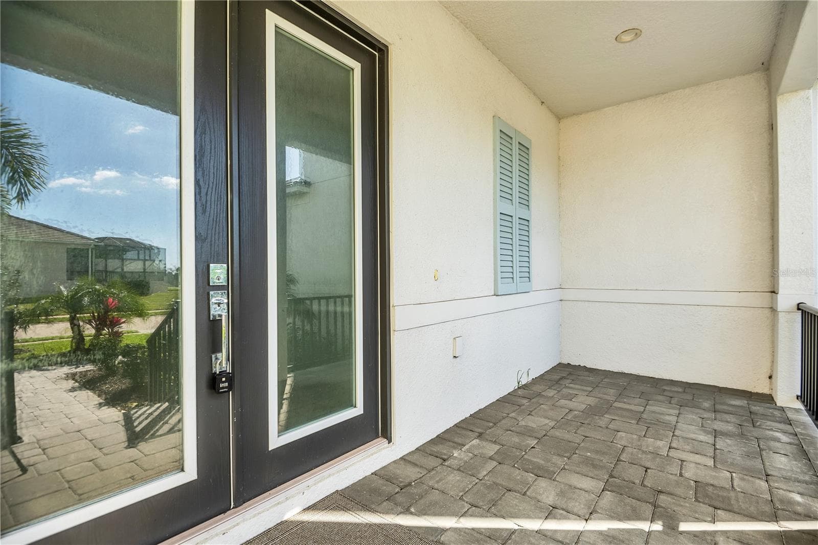 Single Family Residence at 5215 TITLE ROW DR, BRADENTON, photo 6 of 53
