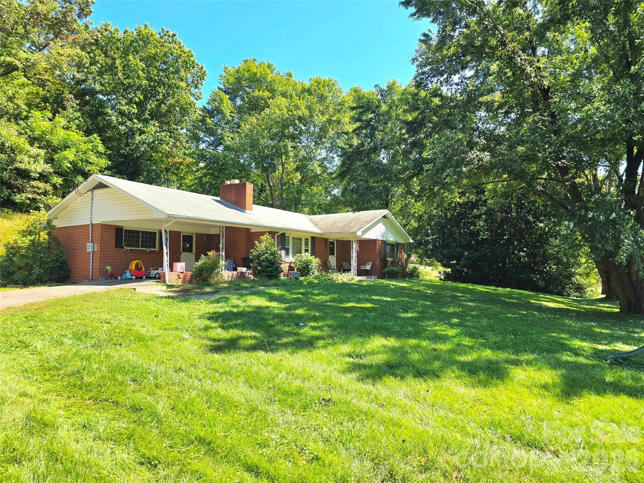 Single Family Residence at Mars Hill, photo 2 of 14