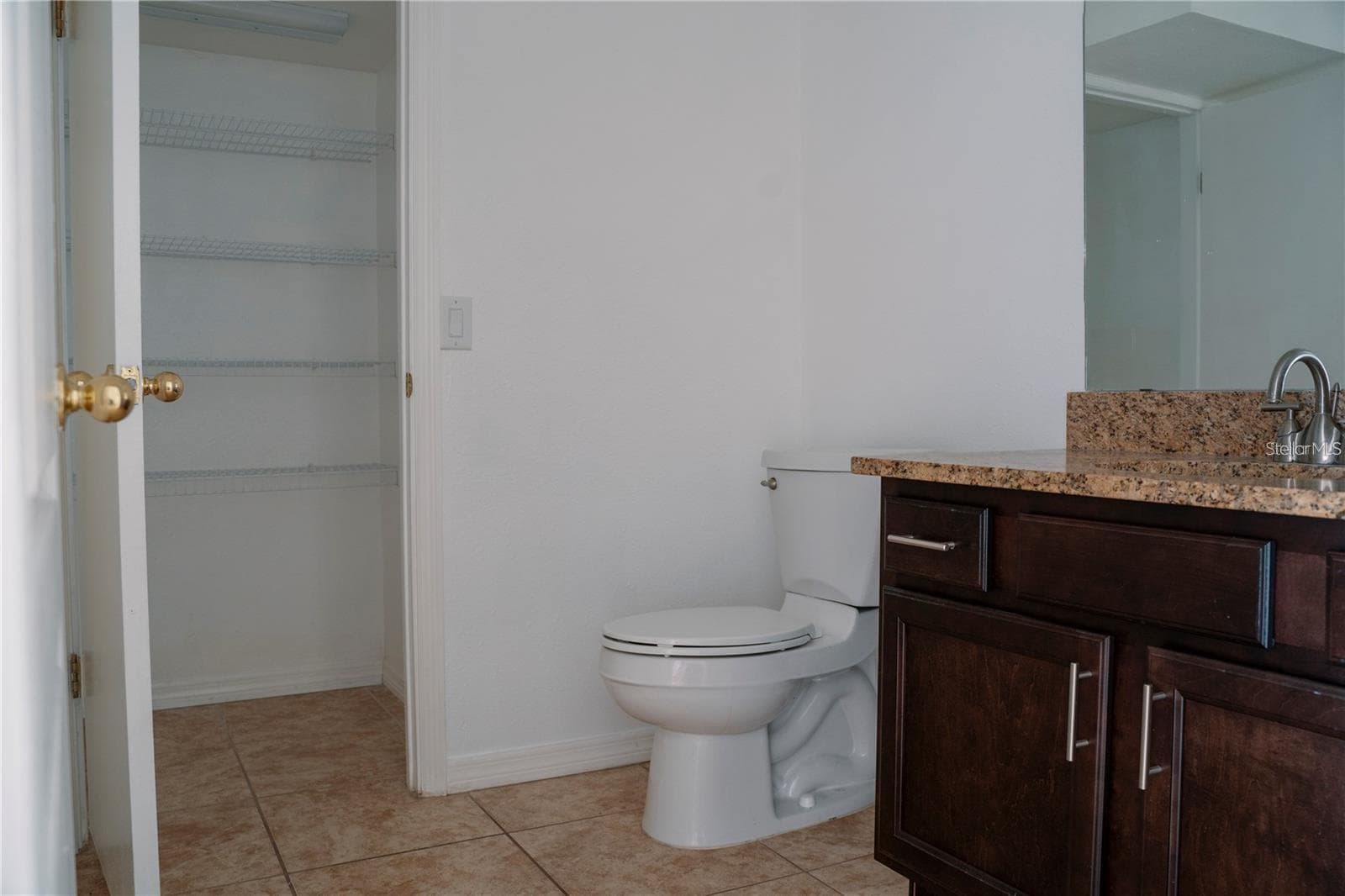 Condominium at 2018 ESTANCIA CIR #C, KISSIMMEE, photo 9 of 25