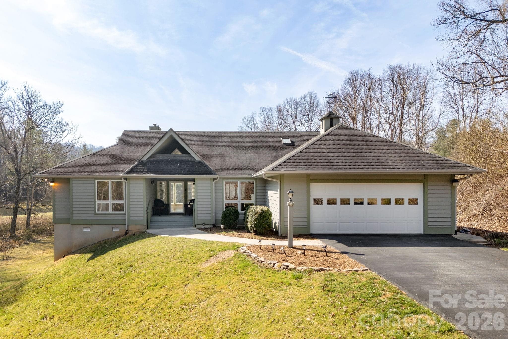 Single Family Residence at 132 Broadmoor Drive, Flat Rock, photo 2 of 48
