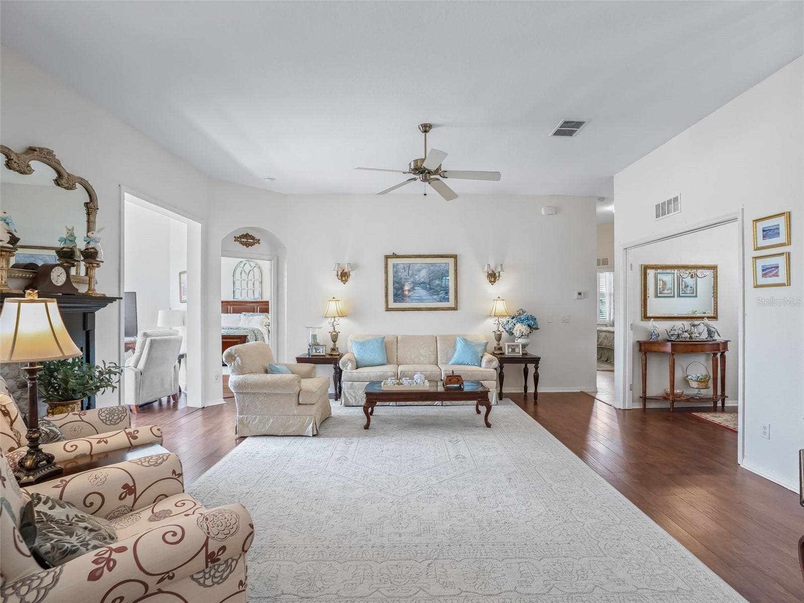 16 x 18 Living area - 11900 SE 178TH ST, SUMMERFIELD