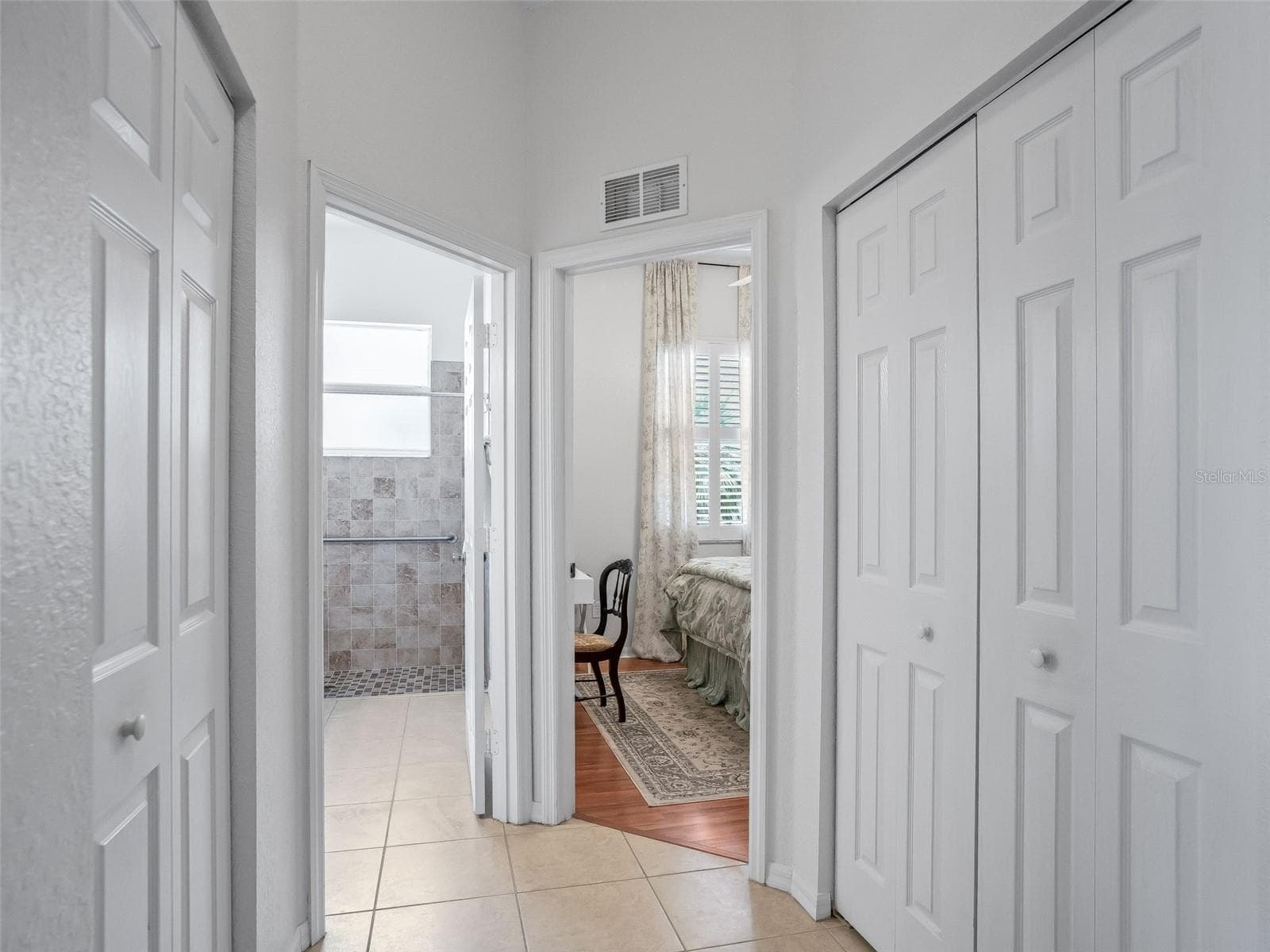 Hallway to Guest Bedroom & Guest Bathroom - 11900 SE 178TH ST, SUMMERFIELD