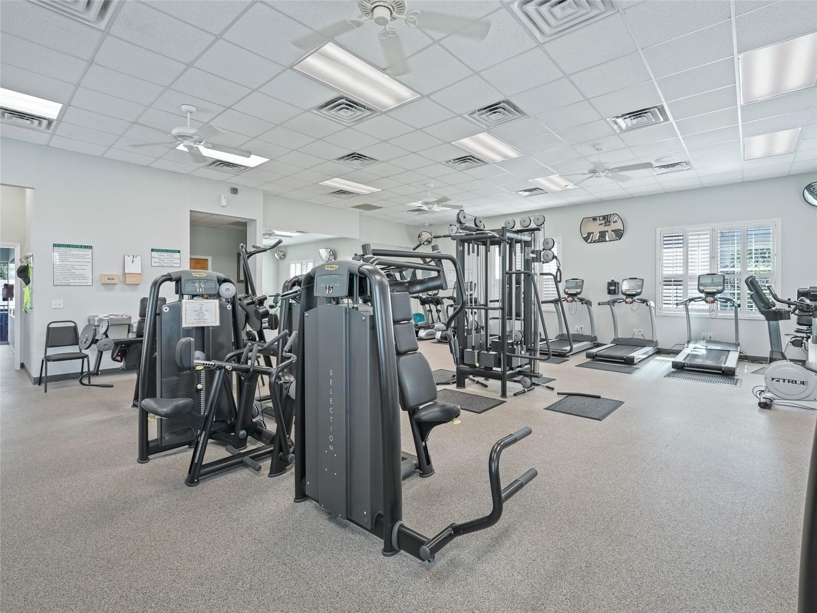 Nice Size Gym with Lots of Equipment! - 11900 SE 178TH ST, SUMMERFIELD