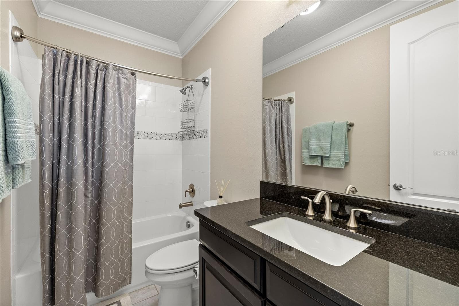 Single Family Residence at 14025 HENCH LN, ORLANDO, photo 33 of 66
