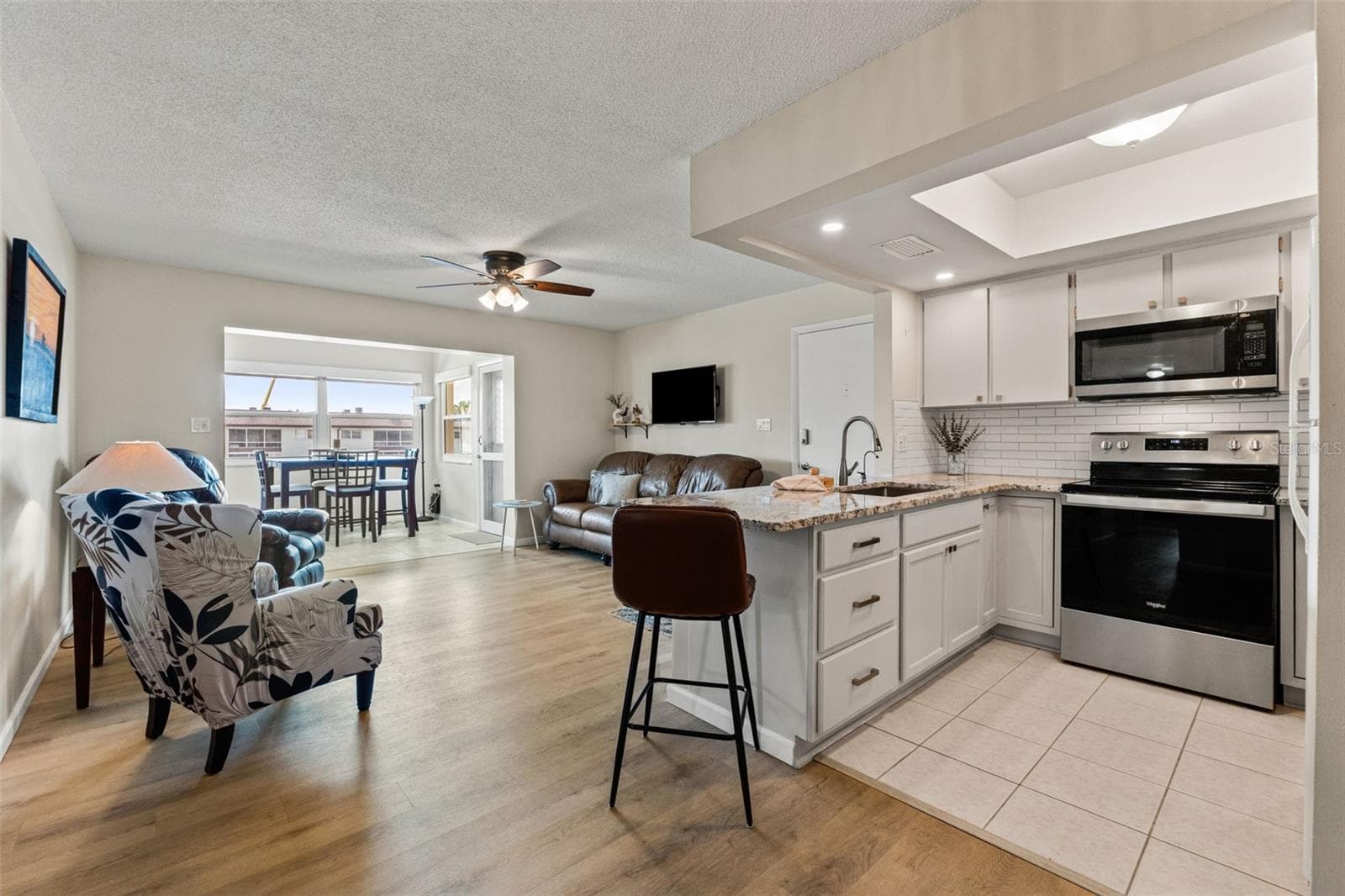 Condominium at 5111 AMULET DR #202, NEW PORT RICHEY, photo 13 of 31