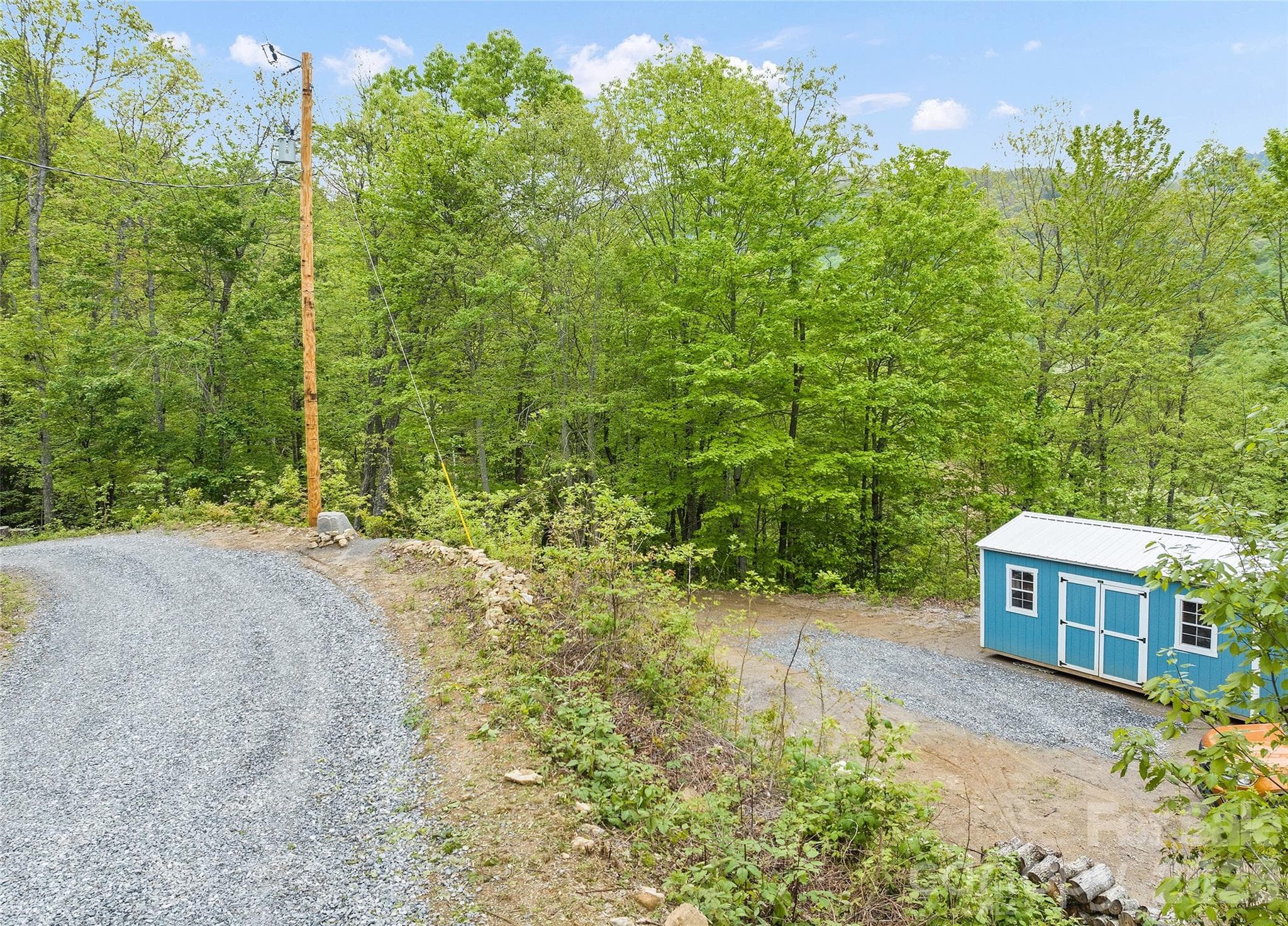 Upper & lower driveways - Maggie Valley