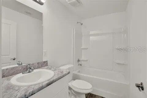 Single Family Residence at 40091 OAKRIDGE DR, LADY LAKE, photo 17 of 20