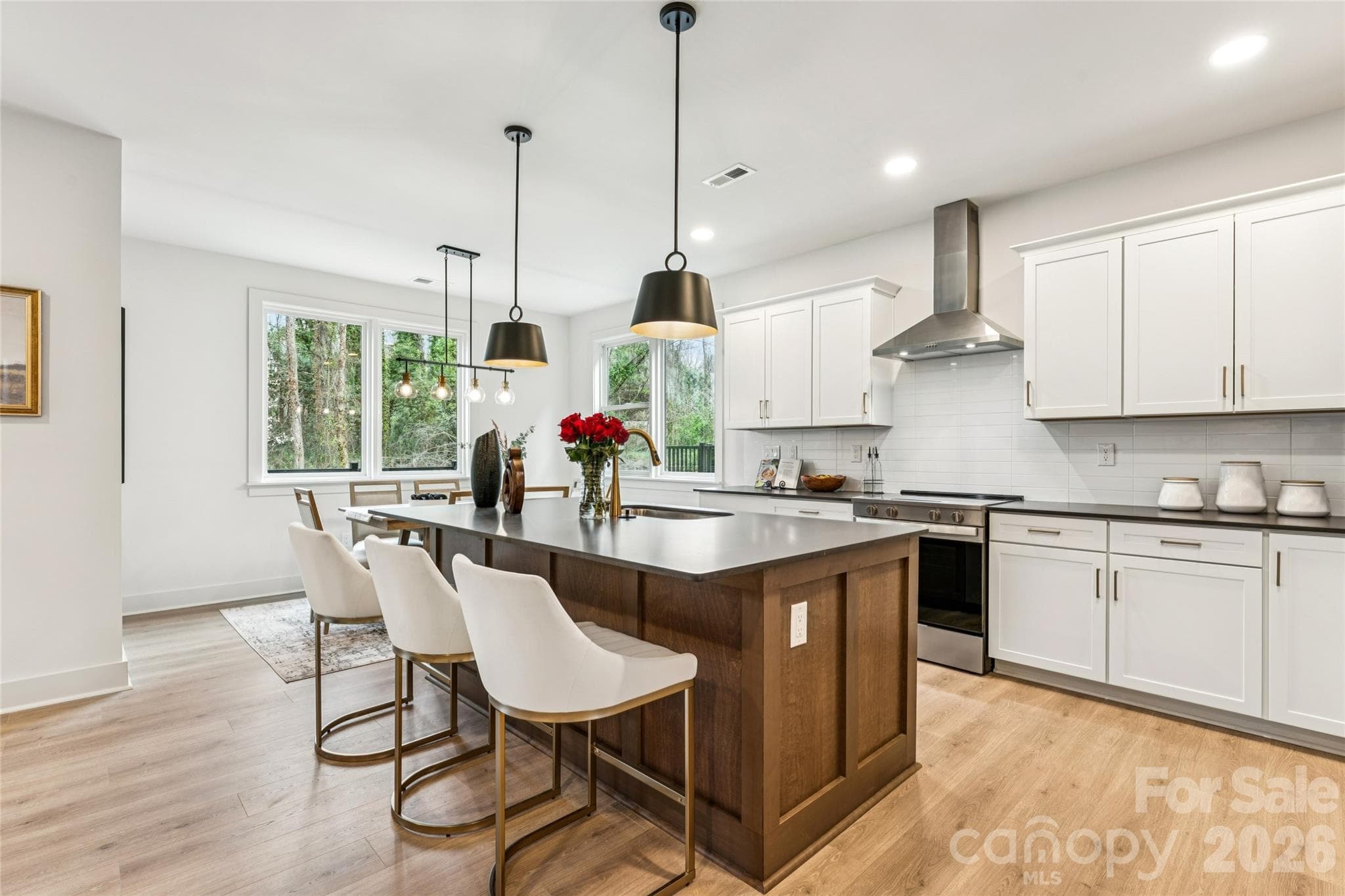 Townhouse at 2416 Crestview Drive, Charlotte, photo 3 of 47